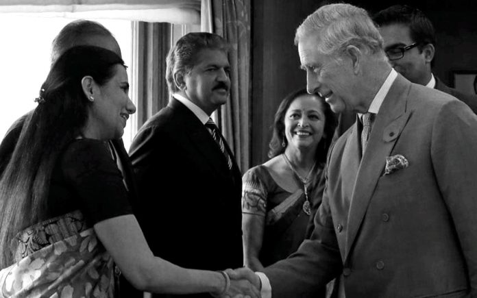 prince-charles-pays-tribute-to-mumbai-victims